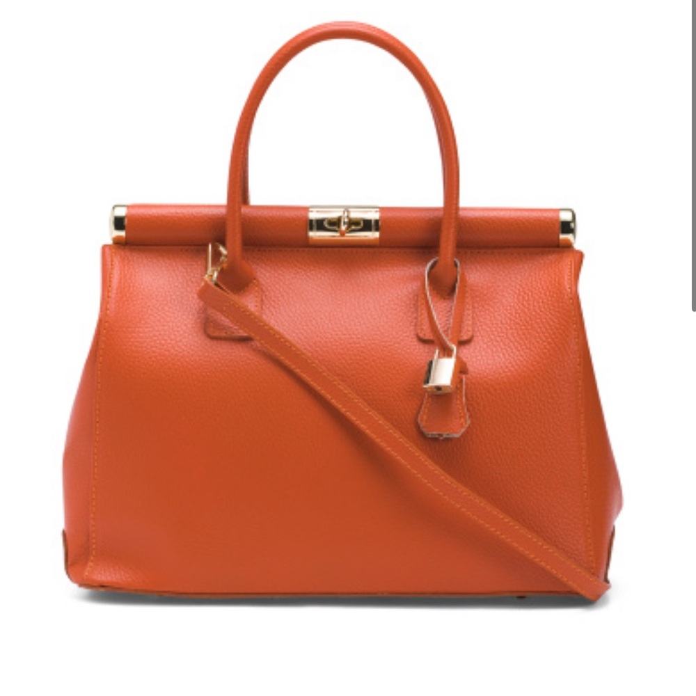 Luxe Italian Leather Handbag in pumpkin w lock & key new